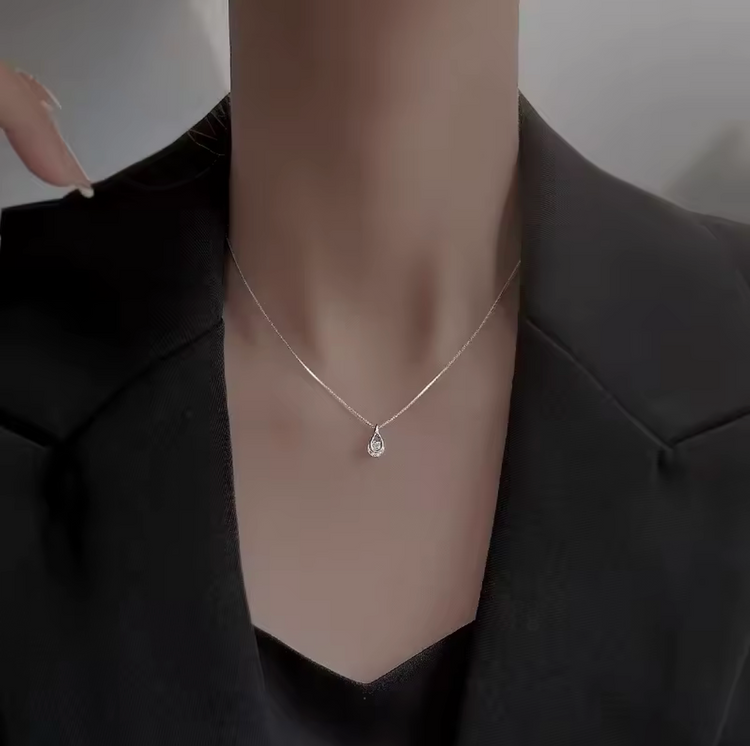 Elegant 925 Sterling Silver Waterdrop Zircon Pendant Necklace